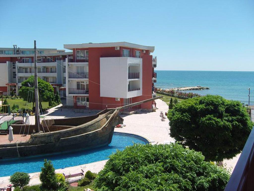 Gt Privilege Fort Beach Apartments Elenite Exterior foto